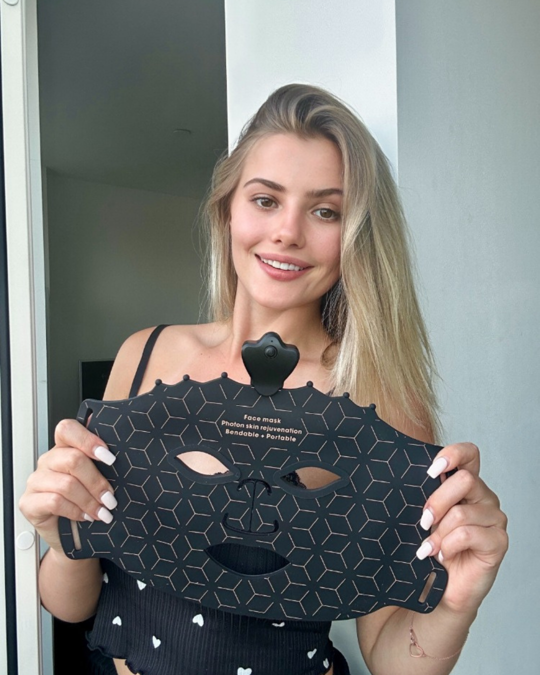 How to Use an LED Light Face Mask: A Simple Step-by-Step Guide for Glowing Skin